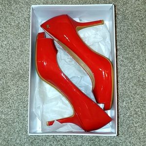 Calvin Klein Lipstick Red 💄 Patent 👠